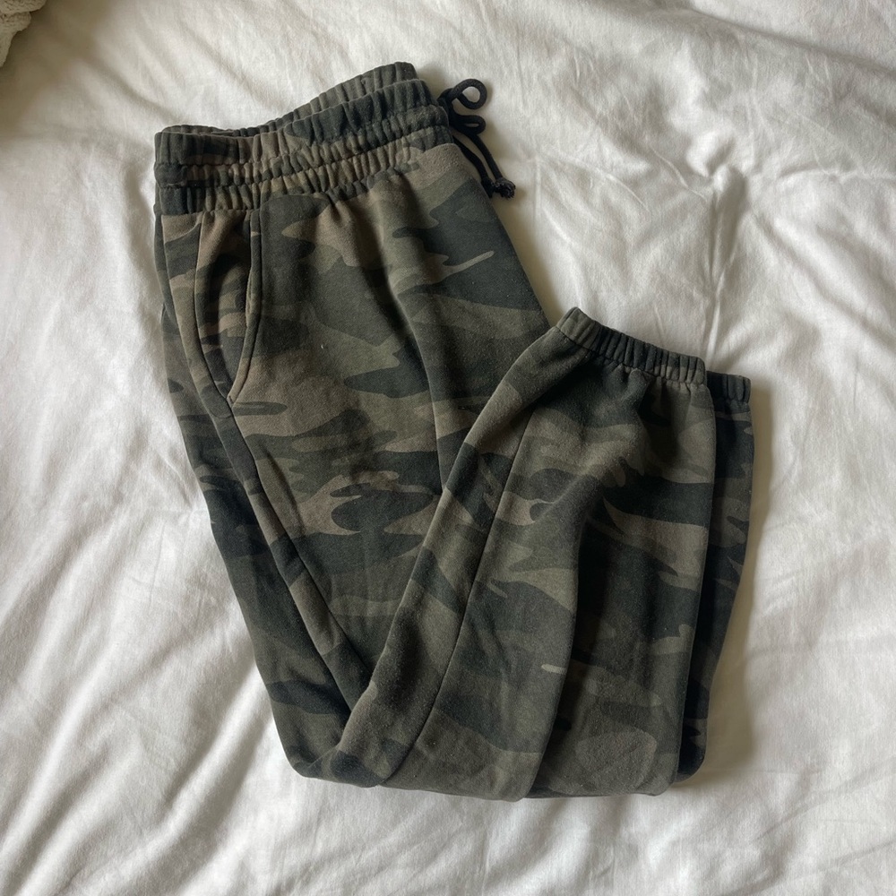Camo Wild Fable Sweats